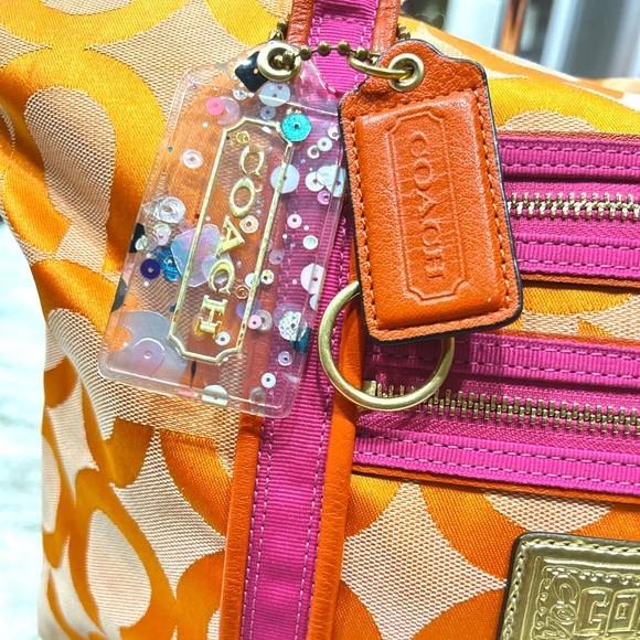 Coach Authentic Poppy Op Art Signature Jacquard Lined Shoulder/Tote Bag - Picture 5 of 12